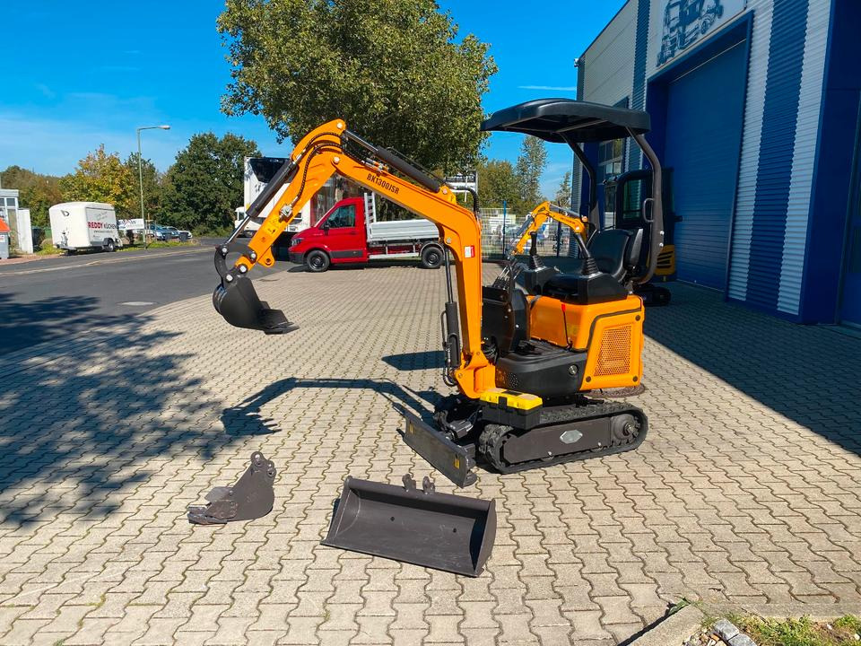 Minibagger BK1300JSR inkl. 3 Schaufeln *INKL.19% MWST*BERGER KRAUS*KUBOTA D902 11,8KW*JOYSTICK*SCHENKWARM*SOFORT!* - Mini ekskavatör: fotoğraf 2 Minibagger BK1300JSR inkl. 3 Schaufeln *INKL.19% MWST*BERGER KRAUS*KUBOTA D902 11,8KW*JOYSTICK*SCHENKWARM*SOFORT!* - Mini ekskavatör: fotoğraf 2