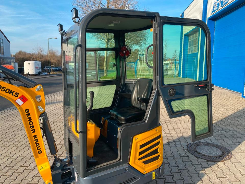 Minibagger BK950KS + Zubehör *INKL.19% MWST*BERGER KRAUS*KABINE*SOFORT!* - Mini ekskavatör: fotoğraf 5 Minibagger BK950KS + Zubehör *INKL.19% MWST*BERGER KRAUS*KABINE*SOFORT!* - Mini ekskavatör: fotoğraf 5