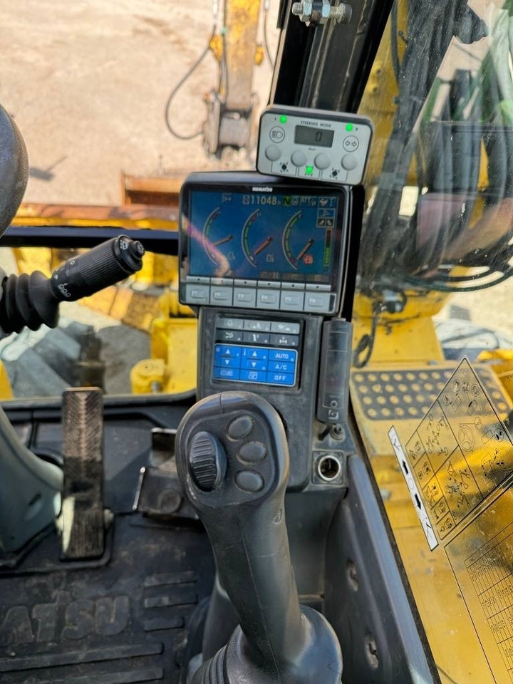 Tekerlekli ekskavatör Komatsu PW 98 MR-8: fotoğraf 11