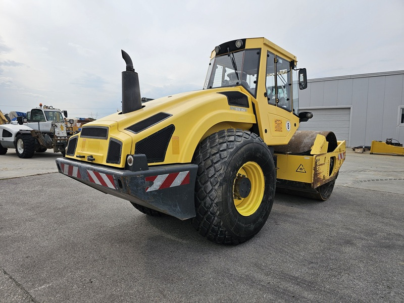 BOMAG BW213DH-4 BVC - Kompaktör: fotoğraf 3 BOMAG BW213DH-4 BVC - Kompaktör: fotoğraf 3