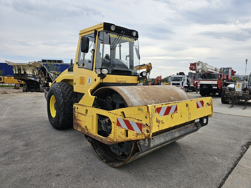 BOMAG BW213DH-4 BVC - Kompaktör: fotoğraf 5 BOMAG BW213DH-4 BVC - Kompaktör: fotoğraf 5