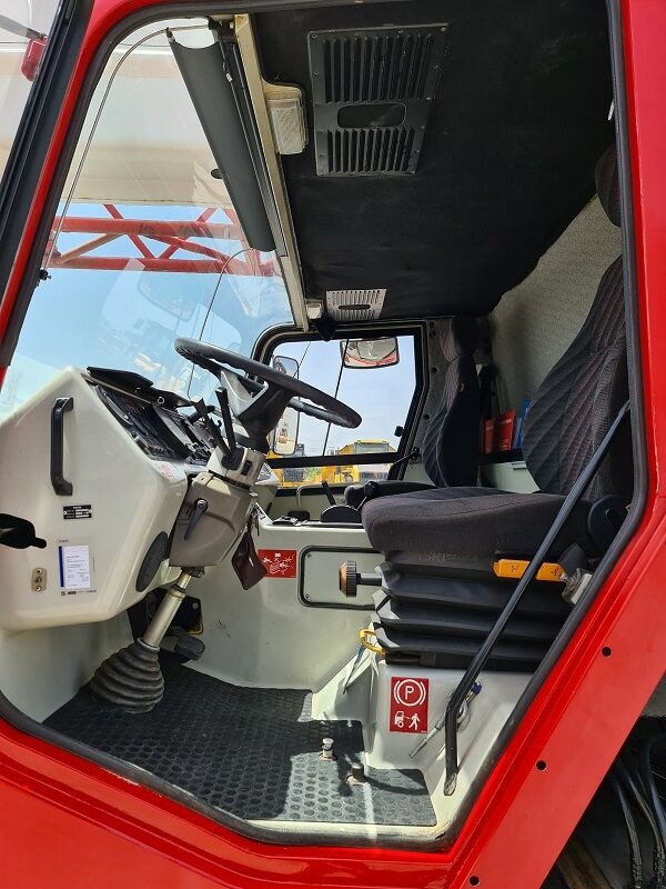 FAUN RTF40-3 6X6X6 Jib finansal kiralama FAUN RTF40-3 6X6X6 Jib: fotoğraf 9 FAUN RTF40-3 6X6X6 Jib finansal kiralama FAUN RTF40-3 6X6X6 Jib: fotoğraf 9