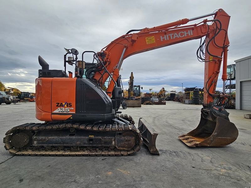 HITACHI ZX135US-6 - İş makinaları: fotoğraf 4 HITACHI ZX135US-6 - İş makinaları: fotoğraf 4