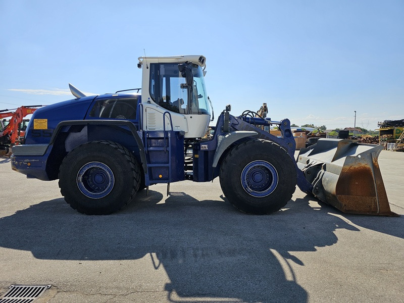 LIEBHERR L556 - Tekerlekli yükleyici: fotoğraf 4 LIEBHERR L556 - Tekerlekli yükleyici: fotoğraf 4