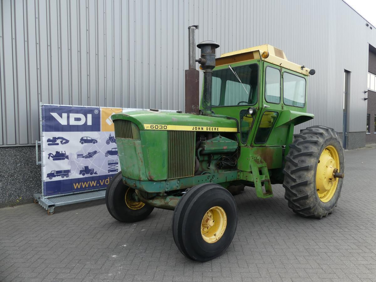 John-Deere 6030 - Traktör: fotoğraf 2 John-Deere 6030 - Traktör: fotoğraf 2
