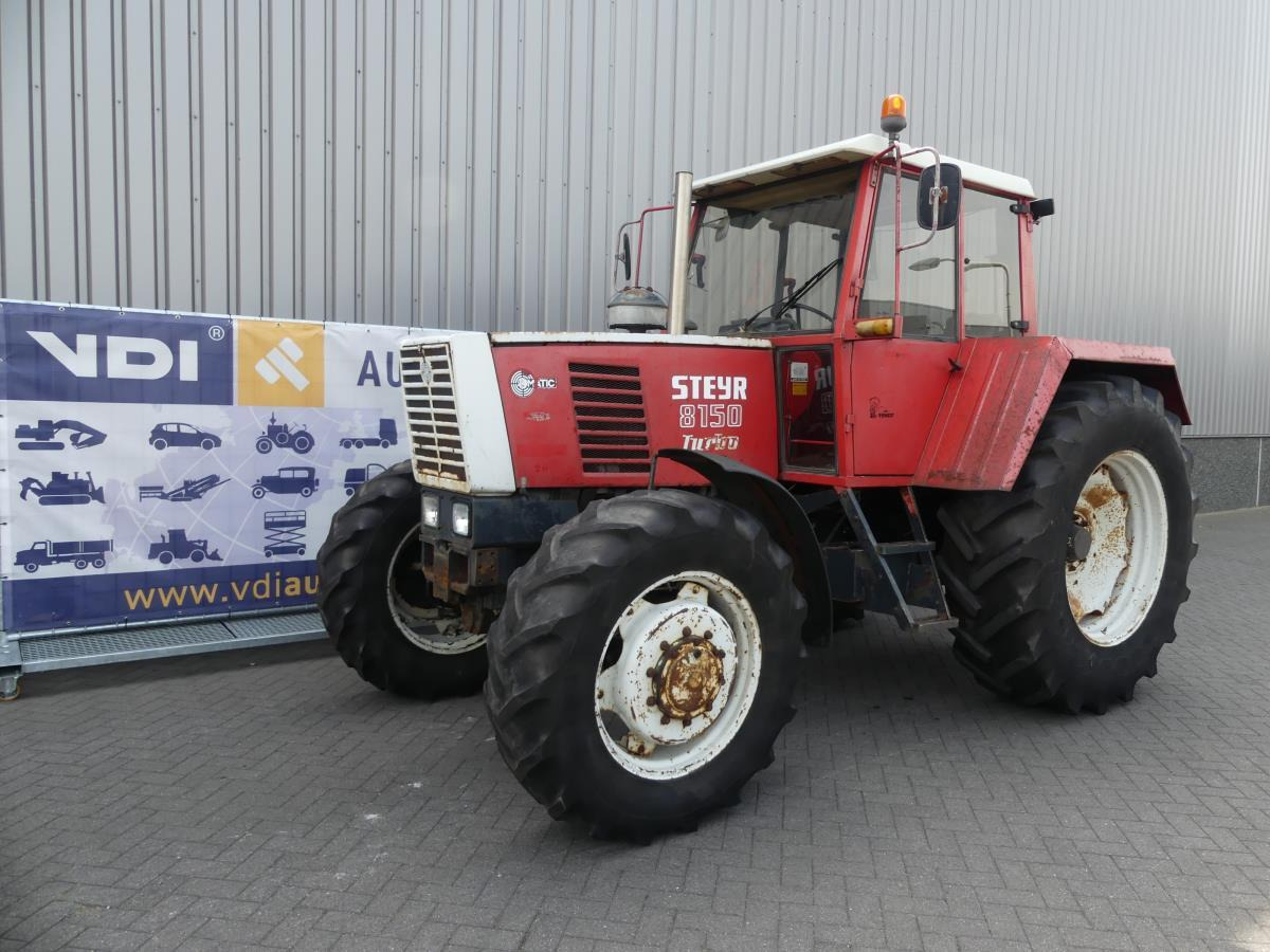 Steyr 8150 - Traktör: fotoğraf 2 Steyr 8150 - Traktör: fotoğraf 2