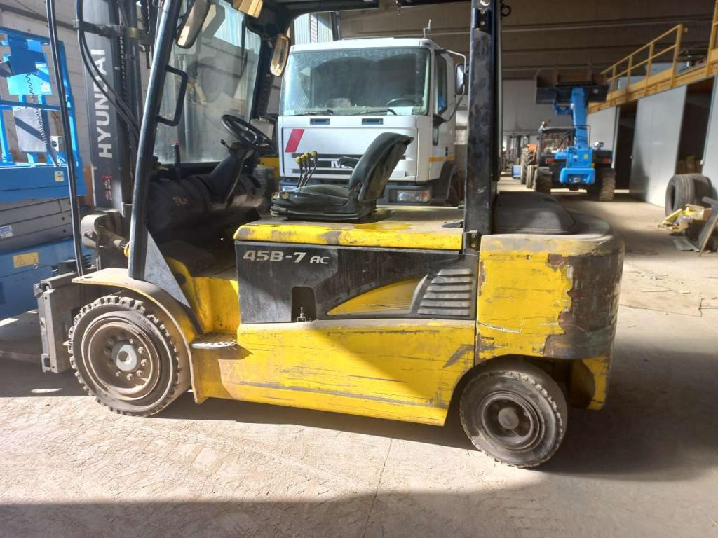 Hyundai 45B-7 ac - Elektrikli forklift: fotoğraf 1 Hyundai 45B-7 ac - Elektrikli forklift: fotoğraf 1