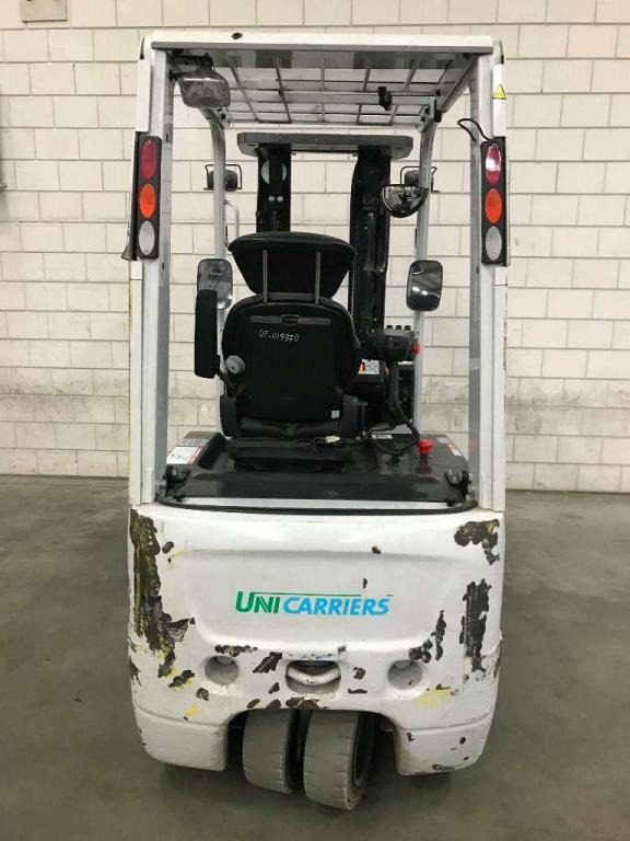 Unicarriers TX 3/18 - Elektrikli forklift: fotoğraf 3 Unicarriers TX 3/18 - Elektrikli forklift: fotoğraf 3