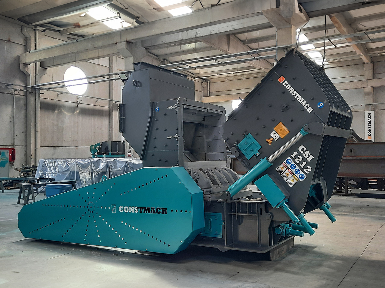 Constmach Sekundär Prall-Steinbrecher 120-150 t/h - Darbeli kırıcı: fotoğraf 2 Constmach Sekundär Prall-Steinbrecher 120-150 t/h - Darbeli kırıcı: fotoğraf 2