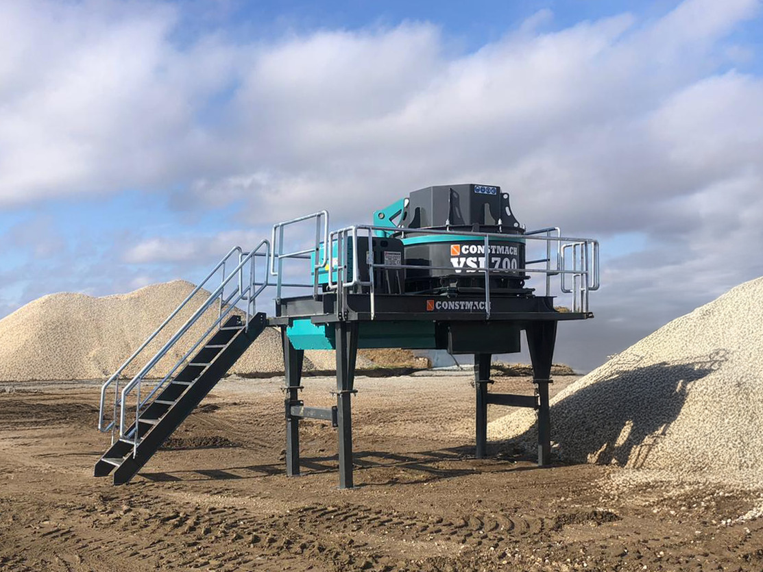 Constmach Vertical Shaft Impact Crusher with a Capacity of 65 to 400 T/H - Darbeli kırıcı: fotoğraf 3 Constmach Vertical Shaft Impact Crusher with a Capacity of 65 to 400 T/H - Darbeli kırıcı: fotoğraf 3