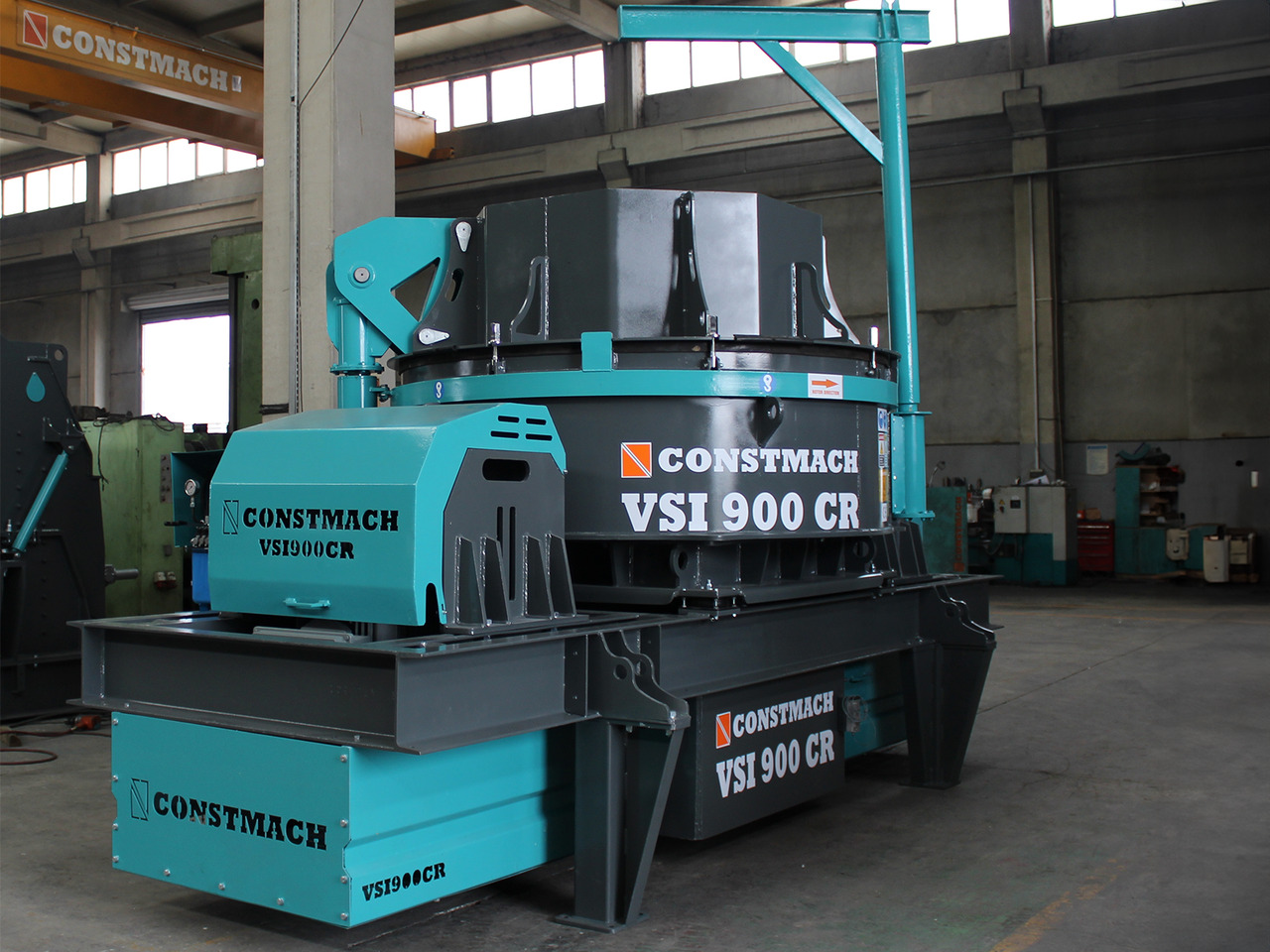 Constmach Vertical Shaft Impact Crusher with a Capacity of 65 to 400 T/H - Darbeli kırıcı: fotoğraf 2 Constmach Vertical Shaft Impact Crusher with a Capacity of 65 to 400 T/H - Darbeli kırıcı: fotoğraf 2