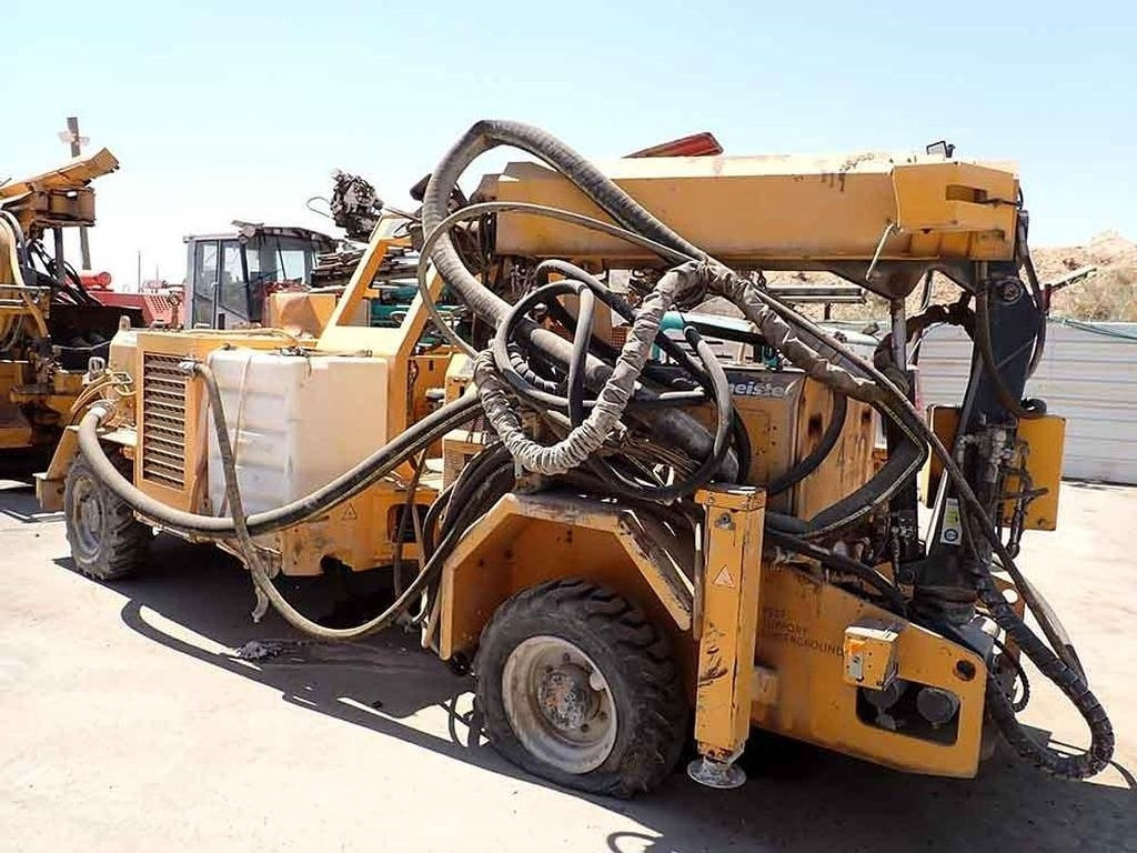 Putzmeister SPM4210 - Beton makinesi: fotoğraf 1 Putzmeister SPM4210 - Beton makinesi: fotoğraf 1