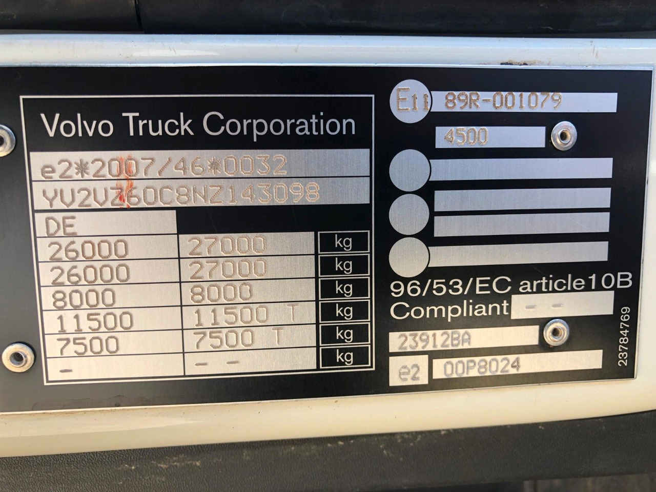 Kancalı yükleyici kamyon Volvo FE 350 6x2 Lenkachse*Alufelgen*HIAB*AHK*Klima: fotoğraf 21 Kancalı yükleyici kamyon Volvo FE 350 6x2 Lenkachse*Alufelgen*HIAB*AHK*Klima: fotoğraf 21