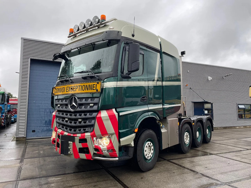 Mercedes-Benz Arocs Arocs 4163 8x4/4 - Çekici: fotoğraf 1 Mercedes-Benz Arocs Arocs 4163 8x4/4 - Çekici: fotoğraf 1