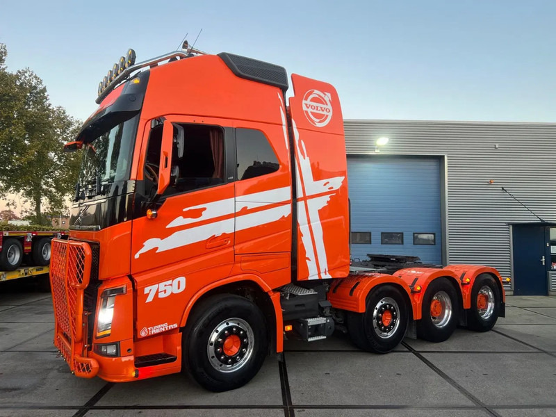 Volvo FH 16.750 8x4/4 - Çekici: fotoğraf 2 Volvo FH 16.750 8x4/4 - Çekici: fotoğraf 2