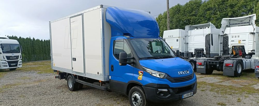 Iveco Daily 70C18 - Kapalı kasa kamyon: fotoğraf 1 Iveco Daily 70C18 - Kapalı kasa kamyon: fotoğraf 1