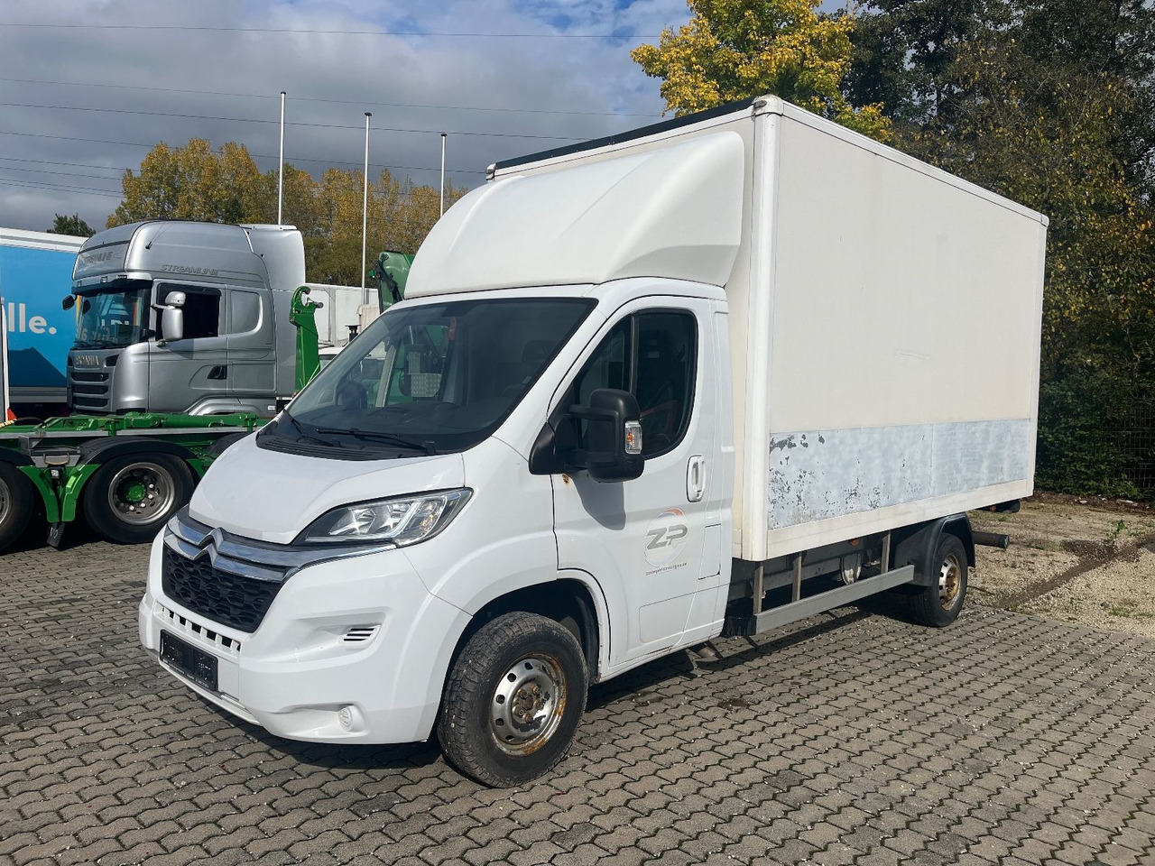 Citroën JUMPER KOFFER - Kapalı kasa kamyonet: fotoğraf 1 Citroën JUMPER KOFFER - Kapalı kasa kamyonet: fotoğraf 1