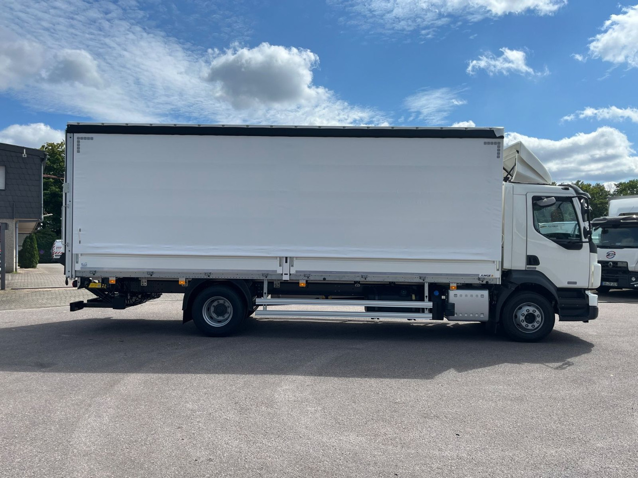 Volvo FL16.280 Junge Schiebeplane - Tenteli kamyon: fotoğraf 4 Volvo FL16.280 Junge Schiebeplane - Tenteli kamyon: fotoğraf 4