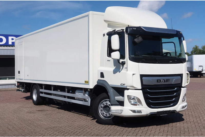DAF CF 290 FA Bak + Dhollandia klep 2000 KG - Kapalı kasa kamyon: fotoğraf 2 DAF CF 290 FA Bak + Dhollandia klep 2000 KG - Kapalı kasa kamyon: fotoğraf 2