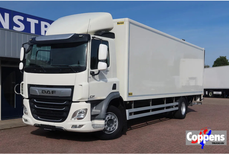 DAF CF 290 FA Bak + klep Dhollandia 2000 KG - Kapalı kasa kamyon: fotoğraf 1 DAF CF 290 FA Bak + klep Dhollandia 2000 KG - Kapalı kasa kamyon: fotoğraf 1