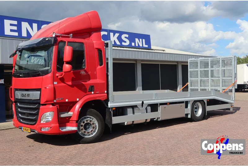 DAF CF 290 FA Machine transporter/ Oprijvrachtwagen - Araba taşıyıcı kamyon: fotoğraf 1 DAF CF 290 FA Machine transporter/ Oprijvrachtwagen - Araba taşıyıcı kamyon: fotoğraf 1