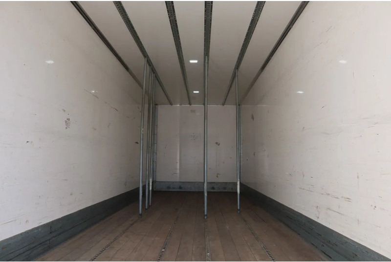 DAF CF 340 FAN 6X2 Bakwagen + Klep 2500 KG - Kapalı kasa kamyon: fotoğraf 4 DAF CF 340 FAN 6X2 Bakwagen + Klep 2500 KG - Kapalı kasa kamyon: fotoğraf 4