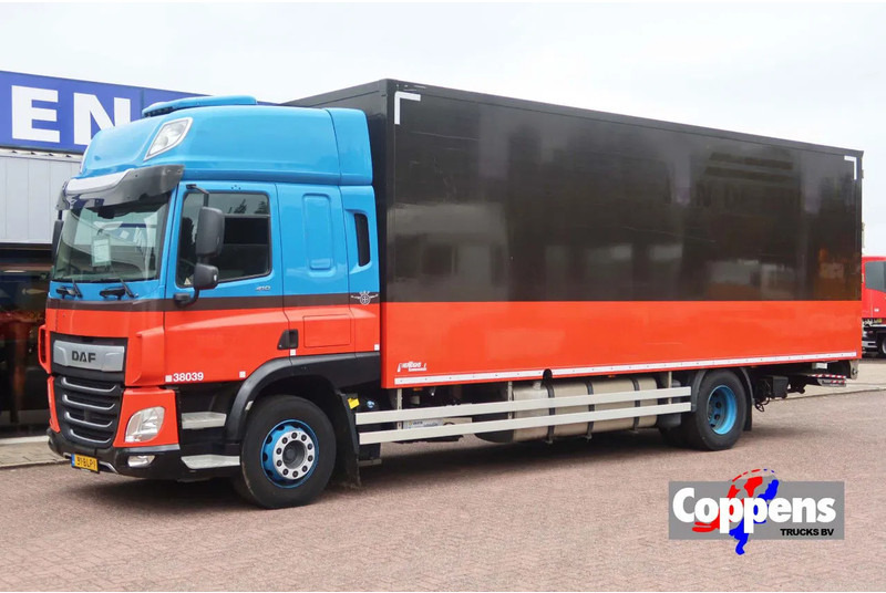 DAF CF 410 Bakwagen + Onderschuif klep - Kapalı kasa kamyon: fotoğraf 1 DAF CF 410 Bakwagen + Onderschuif klep - Kapalı kasa kamyon: fotoğraf 1
