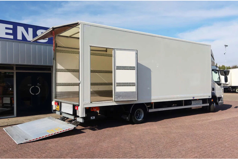 DAF LF 210 FA Bakwagen + Dhollandia 2000 kg klep extra accu set, 3x bindrail + stang. - Kapalı kasa kamyon: fotoğraf 3 DAF LF 210 FA Bakwagen + Dhollandia 2000 kg klep extra accu set, 3x bindrail + stang. - Kapalı kasa kamyon: fotoğraf 3