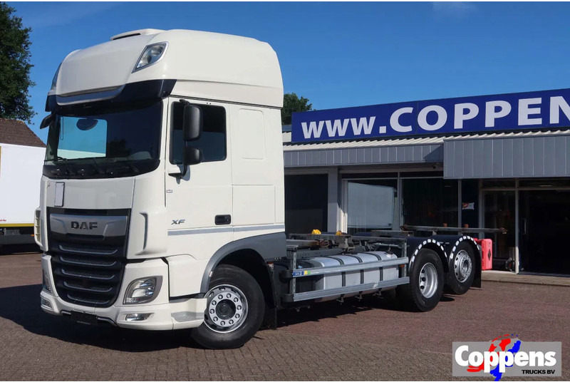 DAF XF 106.450 Wissellaadbaksysteem / Chassis - Konteynır taşıyıcı/ Yedek karoser kamyon: fotoğraf 1 DAF XF 106.450 Wissellaadbaksysteem / Chassis - Konteynır taşıyıcı/ Yedek karoser kamyon: fotoğraf 1