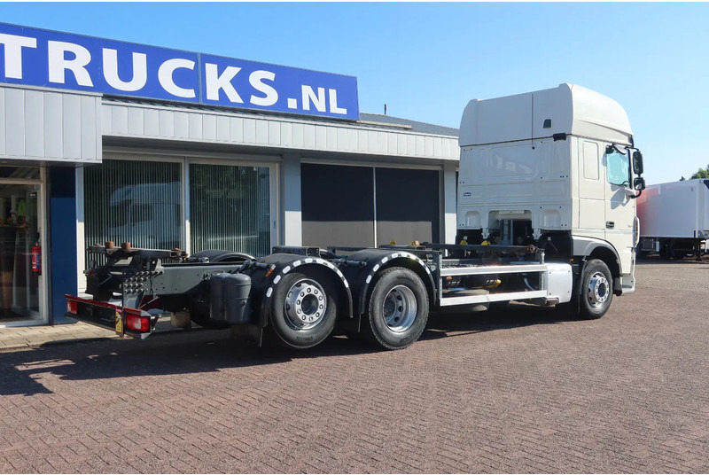 DAF XF 106.450 Wissellaadbaksysteem / Chassis - Konteynır taşıyıcı/ Yedek karoser kamyon: fotoğraf 3 DAF XF 106.450 Wissellaadbaksysteem / Chassis - Konteynır taşıyıcı/ Yedek karoser kamyon: fotoğraf 3