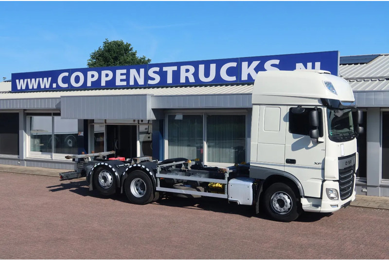 DAF XF 106.450 Wissellaadbaksysteem / Chassis - Konteynır taşıyıcı/ Yedek karoser kamyon: fotoğraf 2 DAF XF 106.450 Wissellaadbaksysteem / Chassis - Konteynır taşıyıcı/ Yedek karoser kamyon: fotoğraf 2