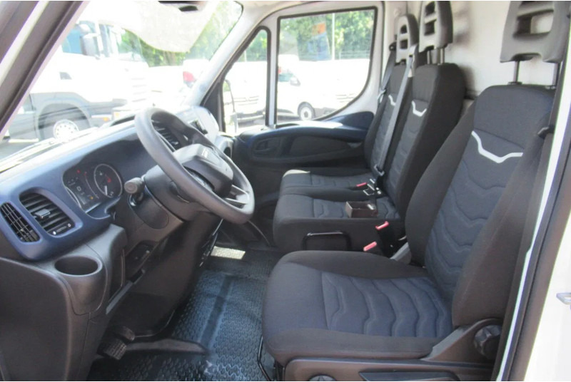 Iveco Daily 35C16 Bak+Klep Automaat - Kapalı kasa kamyonet: fotoğraf 5 Iveco Daily 35C16 Bak+Klep Automaat - Kapalı kasa kamyonet: fotoğraf 5