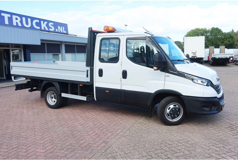 Iveco Daily 35C16 HI Matic Dubbele cabine open 7 persoons uitvoering. Dubbel lucht achter as. 3.0 L motor - Açık kasa kamyonet, Çift kabin kamyonet: fotoğraf 2 Iveco Daily 35C16 HI Matic Dubbele cabine open 7 persoons uitvoering. Dubbel lucht achter as. 3.0 L motor - Açık kasa kamyonet, Çift kabin kamyonet: fotoğraf 2