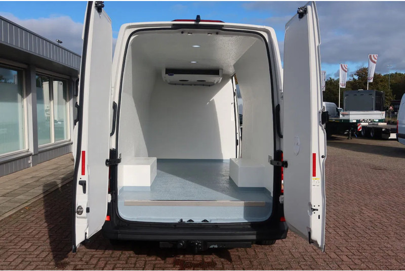 MAN TGE 50.160 Koel/Vries/Verwarmen + nachtaansluiting Carrier Xarios 350 L4/H2 automaat. Dubbel lucht. - Frigorifik kamyonet: fotoğraf 3 MAN TGE 50.160 Koel/Vries/Verwarmen + nachtaansluiting Carrier Xarios 350 L4/H2 automaat. Dubbel lucht. - Frigorifik kamyonet: fotoğraf 3