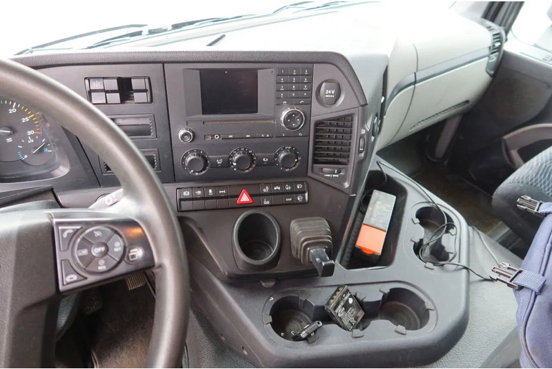 Mercedes-Benz ANTOS 2830 Kraanwagen open Laadbak Fassi F295 + FLY-JIB - Vinçli kamyon: fotoğraf 5 Mercedes-Benz ANTOS 2830 Kraanwagen open Laadbak Fassi F295 + FLY-JIB - Vinçli kamyon: fotoğraf 5