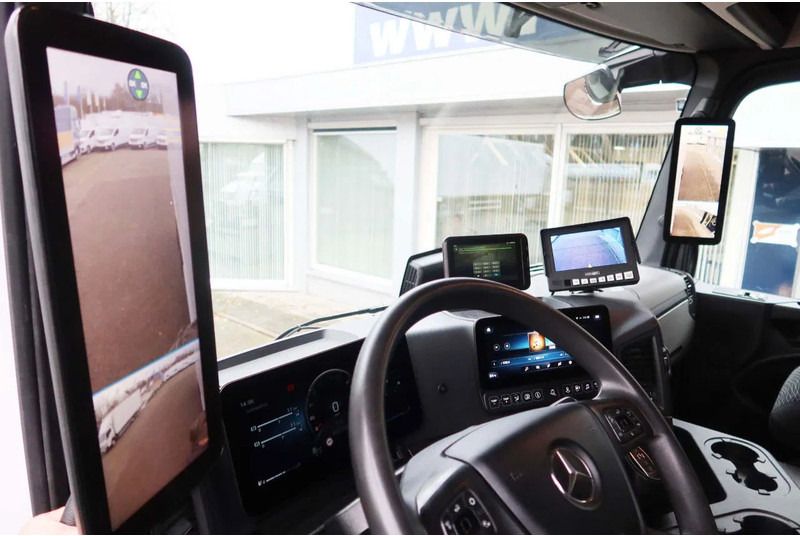 Mercedes-Benz Actros 1840 L Bakwagen + Bar klep 2000 KG + Geïsoleerde bak - Kapalı kasa kamyon: fotoğraf 4 Mercedes-Benz Actros 1840 L Bakwagen + Bar klep 2000 KG + Geïsoleerde bak - Kapalı kasa kamyon: fotoğraf 4