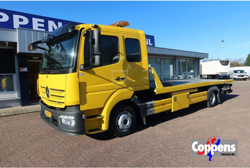 Mercedes-Benz Atego 1221 1221 L Takel wagen 6 Persoons - Çekici kamyonu: fotoğraf 1 Mercedes-Benz Atego 1221 1221 L Takel wagen 6 Persoons - Çekici kamyonu: fotoğraf 1