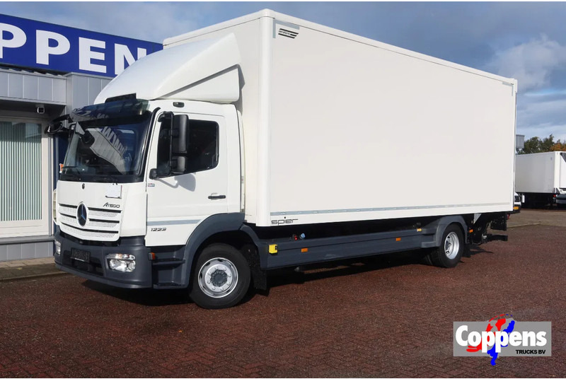 Mercedes-Benz Atego 1223 L Bak + Klep Bar 3000 KG - Kapalı kasa kamyon: fotoğraf 1 Mercedes-Benz Atego 1223 L Bak + Klep Bar 3000 KG - Kapalı kasa kamyon: fotoğraf 1