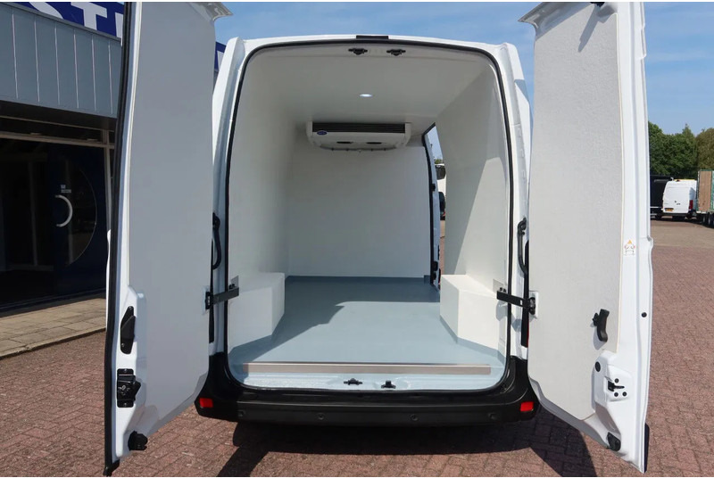 Renault Master Koel/Vries/Verwarmen Met nachtaansluiting 220 Volt Carrier Xarios 350 BPM vrij - Frigorifik kamyonet: fotoğraf 4 Renault Master Koel/Vries/Verwarmen Met nachtaansluiting 220 Volt Carrier Xarios 350 BPM vrij - Frigorifik kamyonet: fotoğraf 4