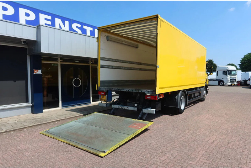 Scania P250 4x2 Bakwagen+Klep E6 Dhollandia 1500 kg - Kapalı kasa kamyon: fotoğraf 3 Scania P250 4x2 Bakwagen+Klep E6 Dhollandia 1500 kg - Kapalı kasa kamyon: fotoğraf 3