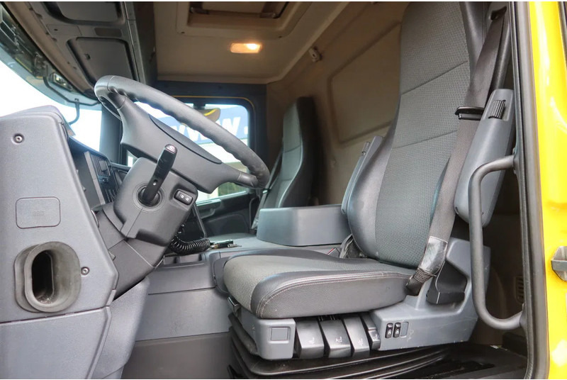 Scania P250 Bak+Klep E6 Dhollandia 1500 kg - Kapalı kasa kamyon: fotoğraf 5 Scania P250 Bak+Klep E6 Dhollandia 1500 kg - Kapalı kasa kamyon: fotoğraf 5