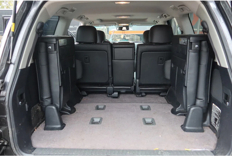 Toyota Land Cruiser V8 200 V8. 4.5D Executive. 7 Persoons. Luchtvering. Marge voertuig - Binek araba: fotoğraf 4 Toyota Land Cruiser V8 200 V8. 4.5D Executive. 7 Persoons. Luchtvering. Marge voertuig - Binek araba: fotoğraf 4
