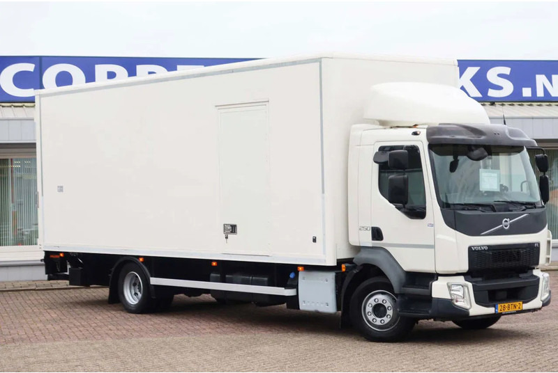 Volvo FL 250 Bak + Klep E6 - Kapalı kasa kamyon: fotoğraf 2 Volvo FL 250 Bak + Klep E6 - Kapalı kasa kamyon: fotoğraf 2