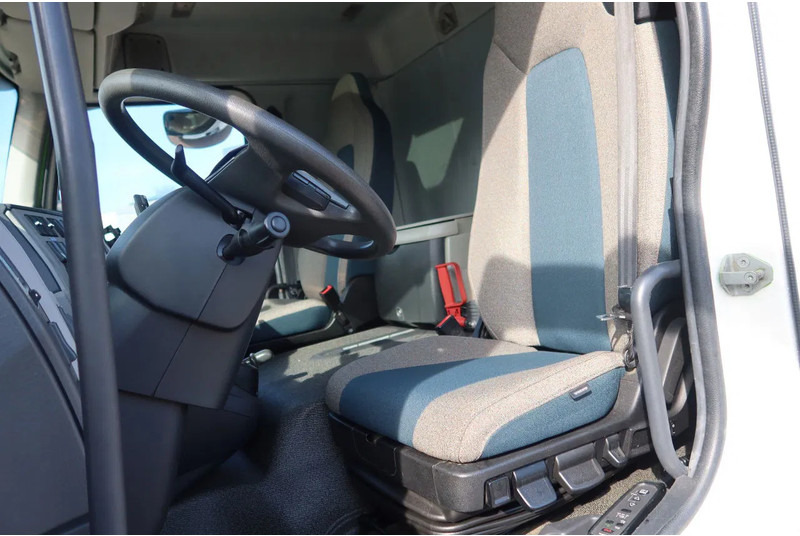 Volvo FL 250 FL 250 Bakwagen + Klep 2.000 kg Euro 6 - Kapalı kasa kamyon: fotoğraf 5 Volvo FL 250 FL 250 Bakwagen + Klep 2.000 kg Euro 6 - Kapalı kasa kamyon: fotoğraf 5