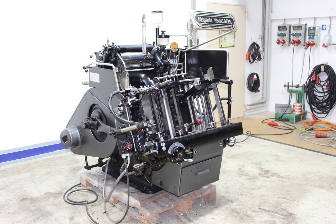 Heidelberg OHT - Kağıt kesme makinesi: fotoğraf 2 Heidelberg OHT - Kağıt kesme makinesi: fotoğraf 2