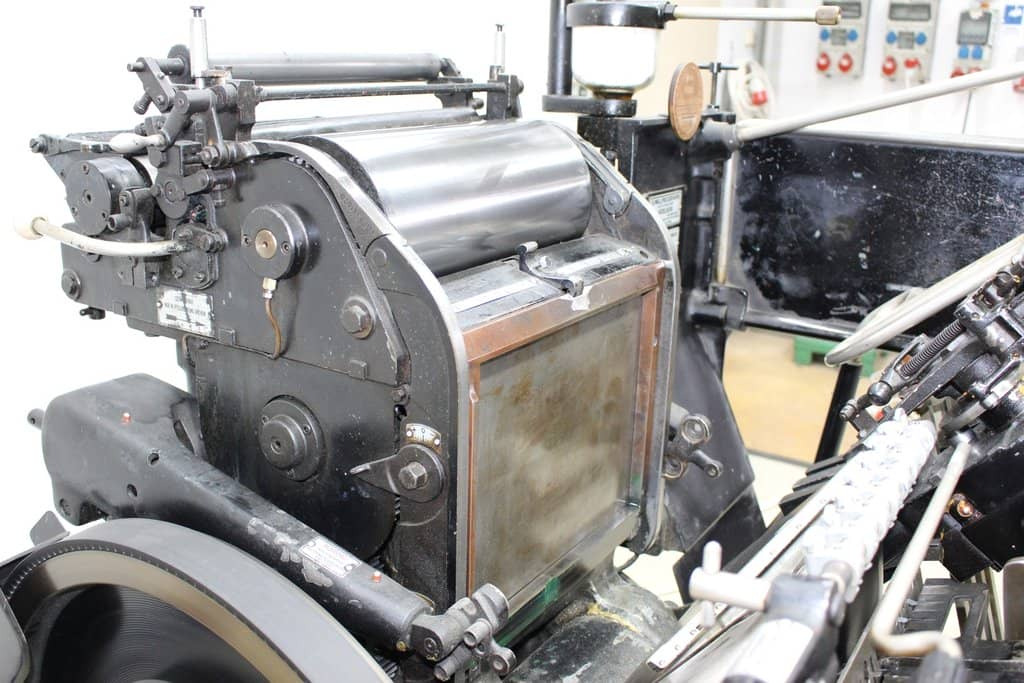 Heidelberg OHT - Kağıt kesme makinesi: fotoğraf 5 Heidelberg OHT - Kağıt kesme makinesi: fotoğraf 5