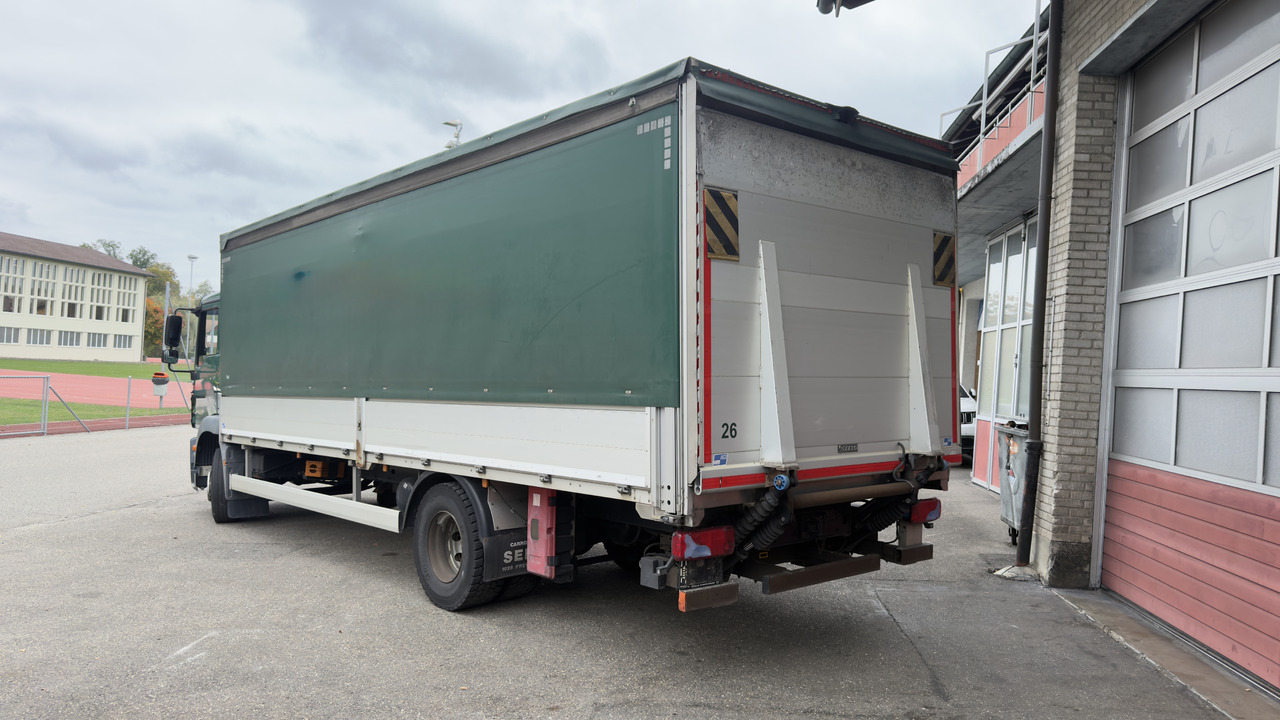 MAN TGM 15.290 - Kapalı kasa kamyon: fotoğraf 4 MAN TGM 15.290 - Kapalı kasa kamyon: fotoğraf 4