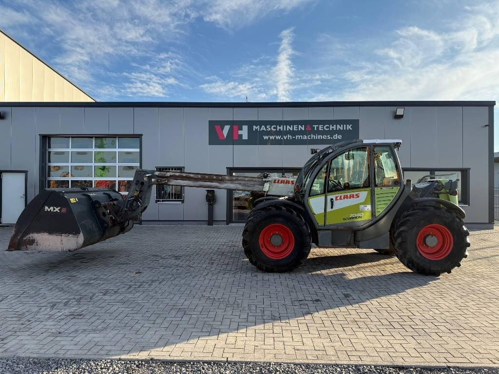 Claas 7040 - Teleskopik yükleyici: fotoğraf 2 Claas 7040 - Teleskopik yükleyici: fotoğraf 2