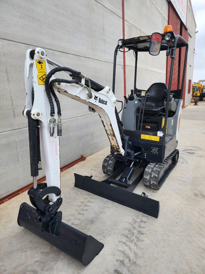 BOBCAT E17Z - Mini ekskavatör: fotoğraf 4 BOBCAT E17Z - Mini ekskavatör: fotoğraf 4