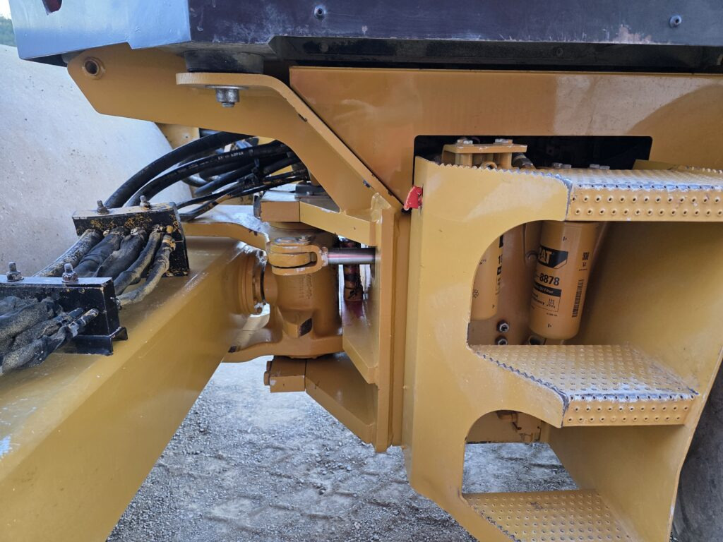 CAT CS74 - Silindir makinesi: fotoğraf 5 CAT CS74 - Silindir makinesi: fotoğraf 5